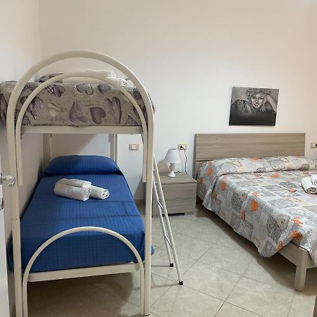 Casa Vacanze Sicily Homeアヴォラ エクステリア 写真