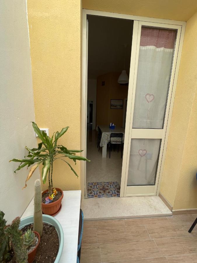 Casa Vacanze Sicily Homeアヴォラ エクステリア 写真
