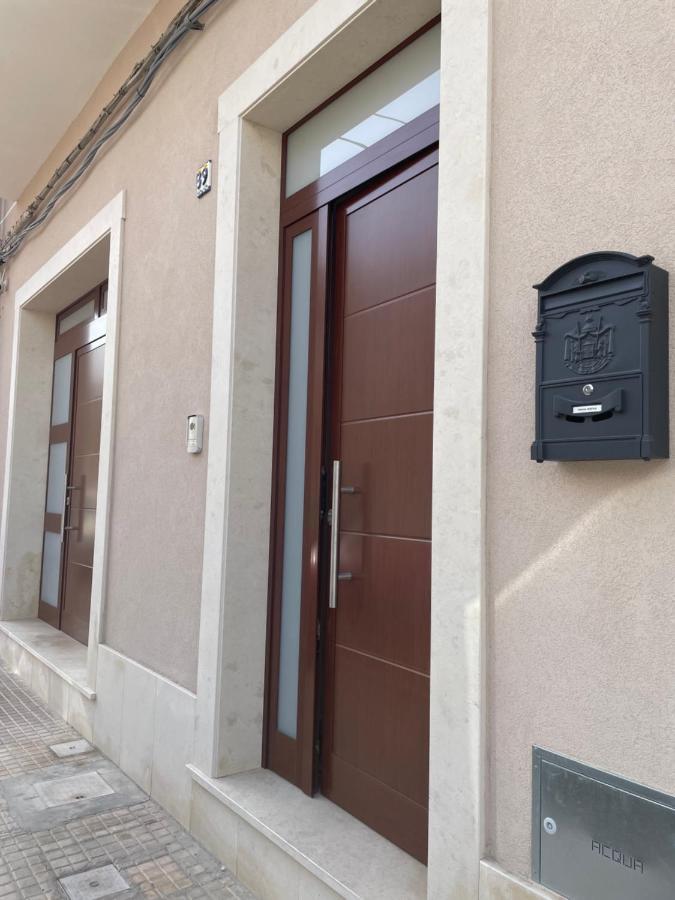 Casa Vacanze Sicily Homeアヴォラ エクステリア 写真